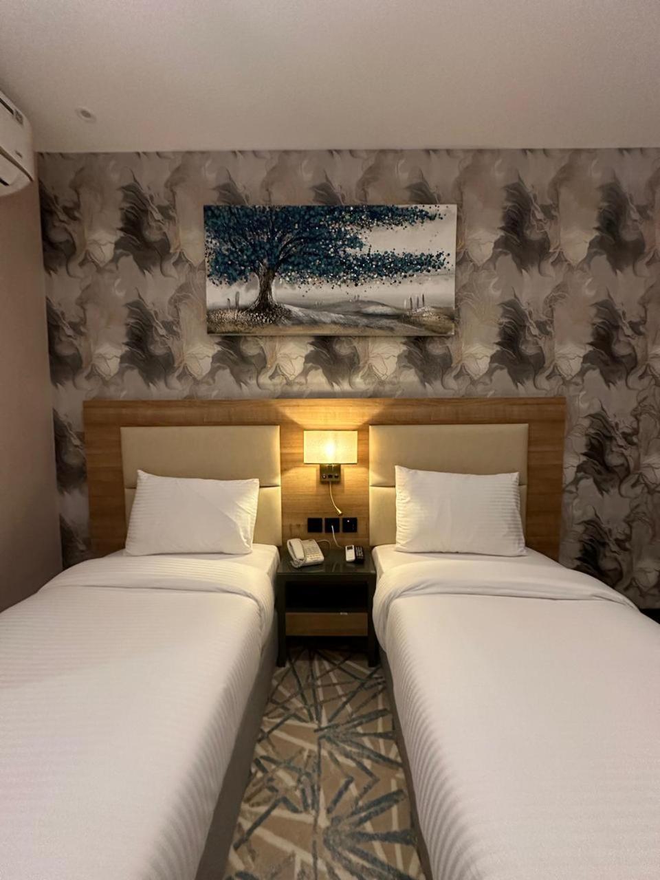 Sky Park Hotel Dubai Ngoại thất bức ảnh